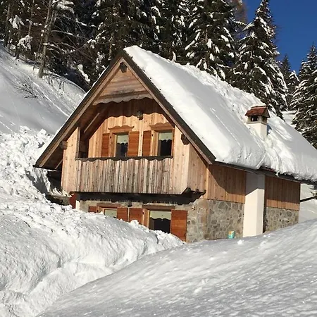 Baita Corone Monte Zoncolan Chalet *